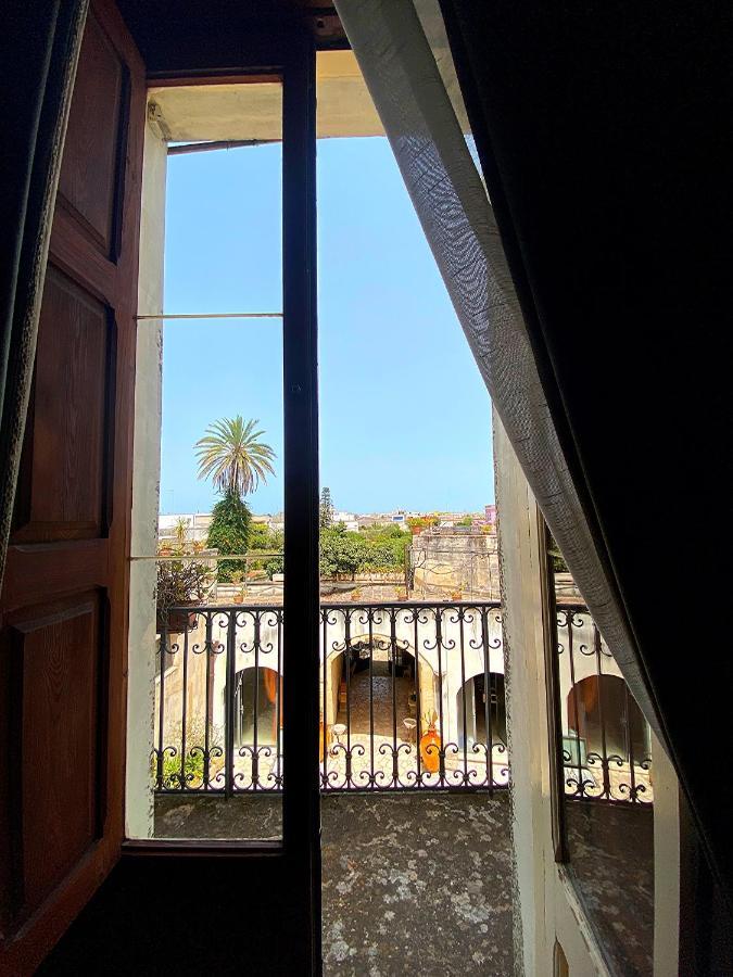 Palazzo Sabella Tommasi Villa Calimera  Exterior photo